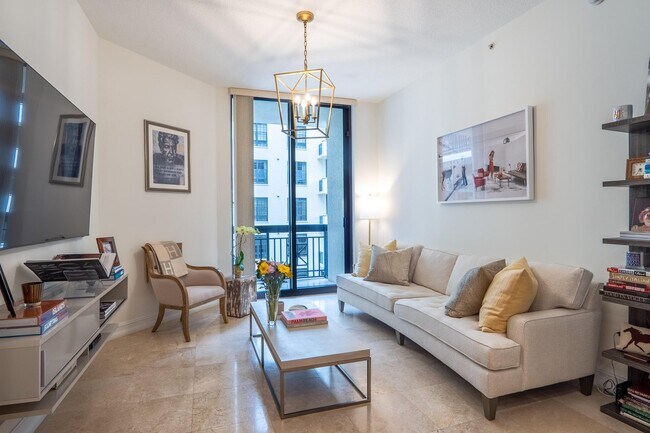 Foto del edificio - 701 S Olive Ave