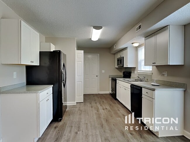 Foto del edificio - 1400 Jordans Pond Ln