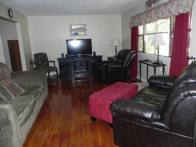 Foto del edificio - 3532 Sea Gull Rd