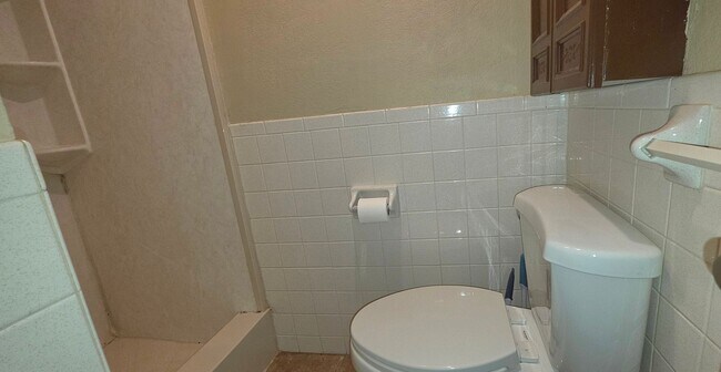 Foto del edificio - 4 Bedroom 2 Bathroom home in Willard Schools with a Huge Fenced Yard for $1,695!