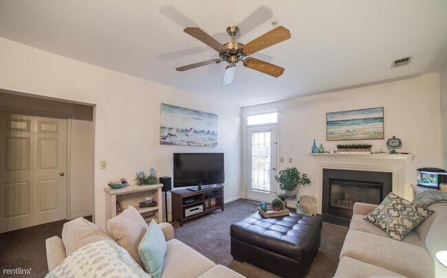 Building Photo - 2 br, 2 bath Condo - 1248 Needham Ct