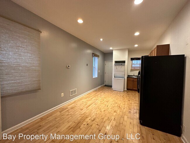 Building Photo - 2 br, 1 bath House - 1260 Carroll St