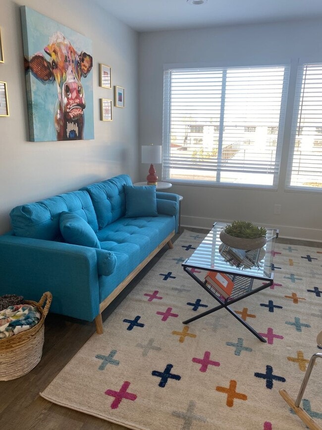 Interior Photo - The Flats Off Madison