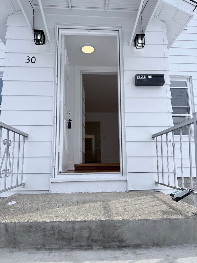 Foto del edificio - 30 Clark St