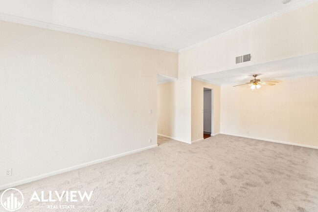 Building Photo - Stunning Dual Master Condo Available NOW i...