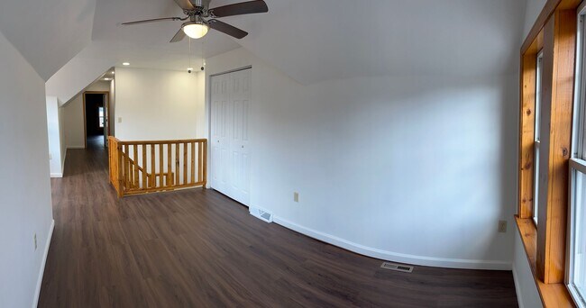 Foto del edificio - 413 Grant Ave