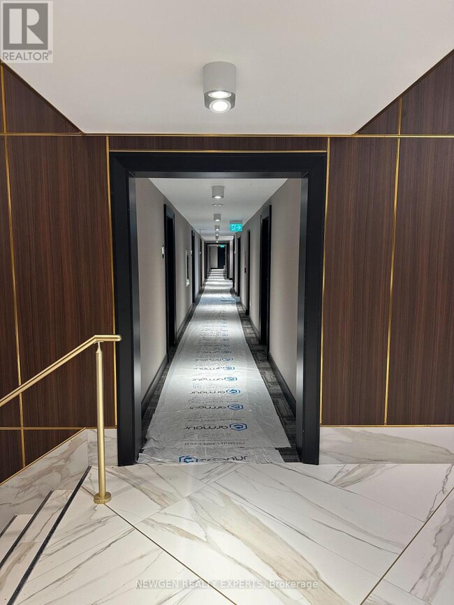 Photo du bâtiment - 2333 Khalsa Gate