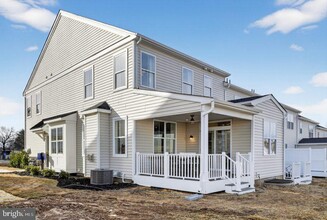 Building Photo - 12 BALDWIN Way