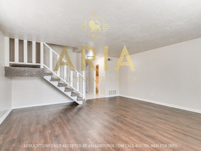 Foto del edificio - *639-641 Welston Cr.