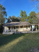 Building Photo - 3742 Revolutionary Trail