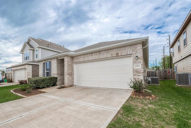 Foto del edificio - 6554 White Tail Ct