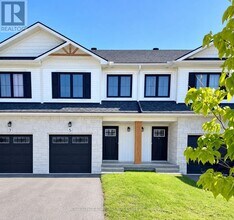 Building Photo - 5 Whitcomb Cres