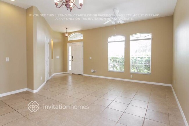 Building Photo - 1827 Atlantic Dr