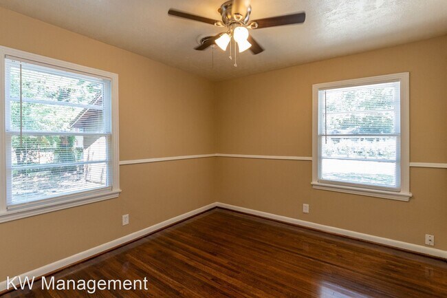 Building Photo - 3 br, 1 bath House - 3795 Buffalo Cir