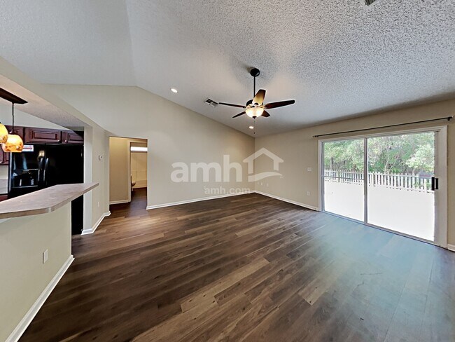 Foto del edificio - 3414 Fieldstone Ct