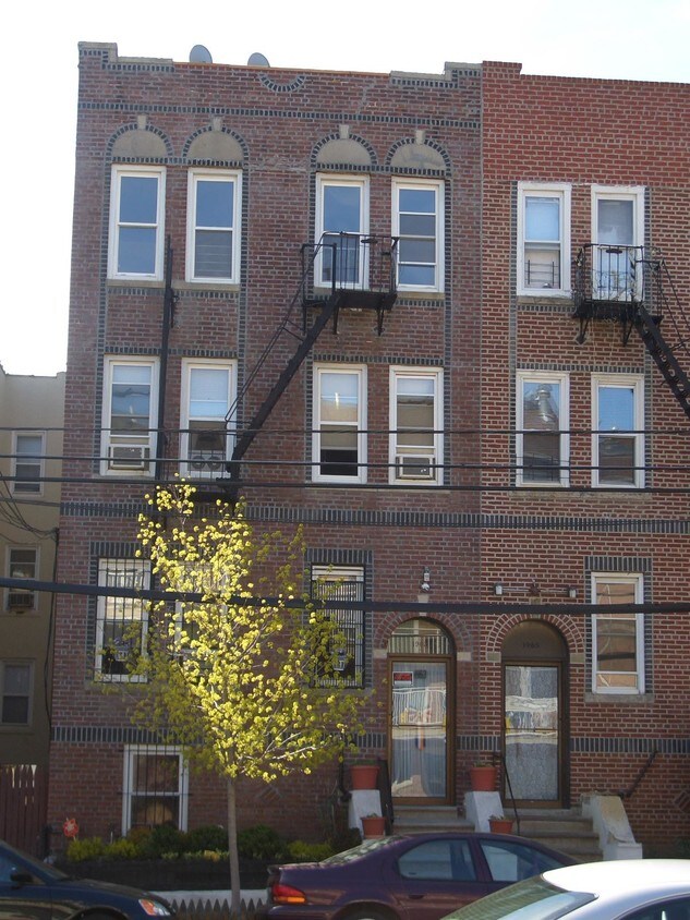 1963 Hobart Ave, Bronx, NY 10461 Apartments in Bronx, NY