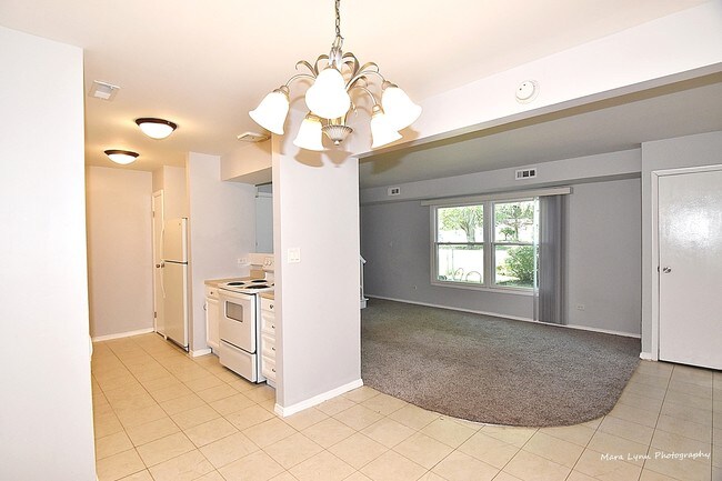 Foto del edificio - 1400 N Glen Cir
