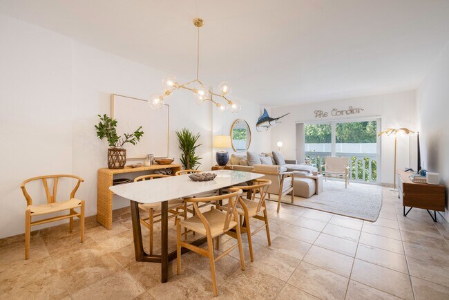 Building Photo - 100 Edgewater Dr