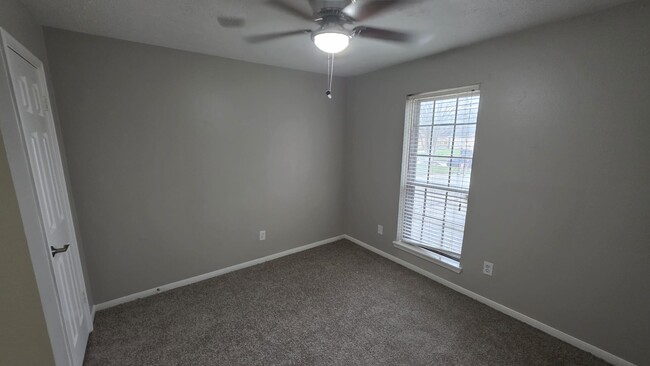 Building Photo - 14855 Easingwold Dr