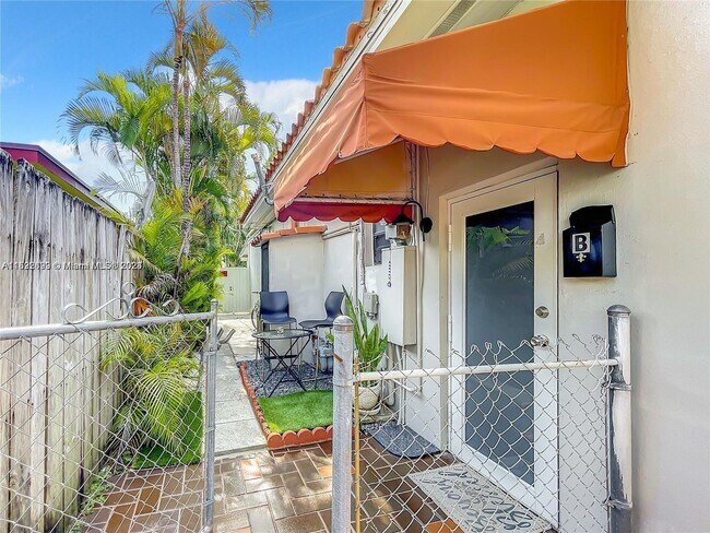 Foto del edificio - 7537 Buccaneer Ave