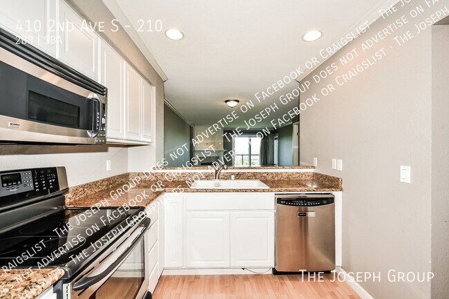 Foto del edificio - 410 2nd Ave S
