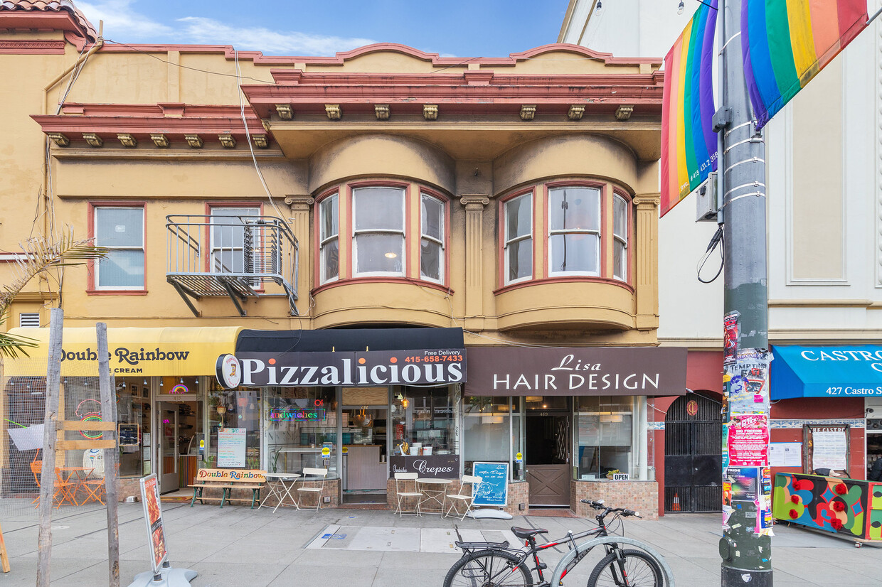 Primary Photo - 413 Castro St