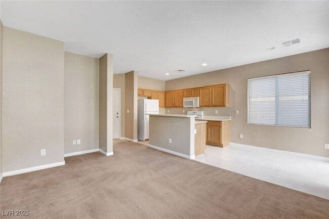 Building Photo - 8432 W Viansa Loma Ave