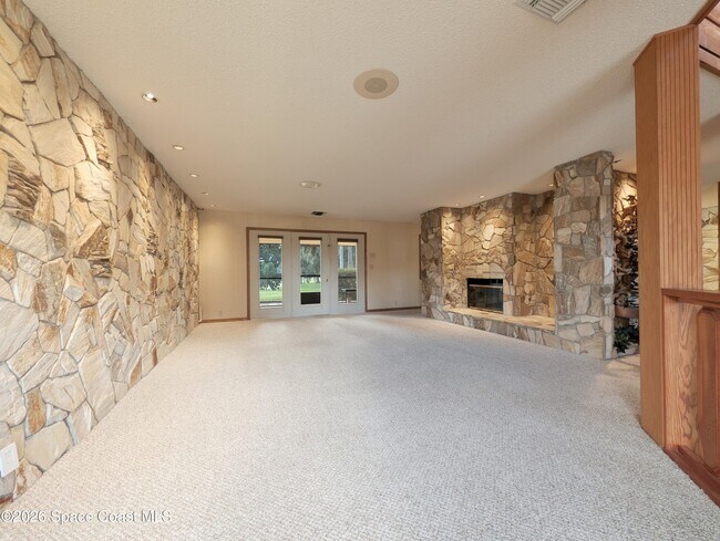 Building Photo - 3686 Muirfield Dr