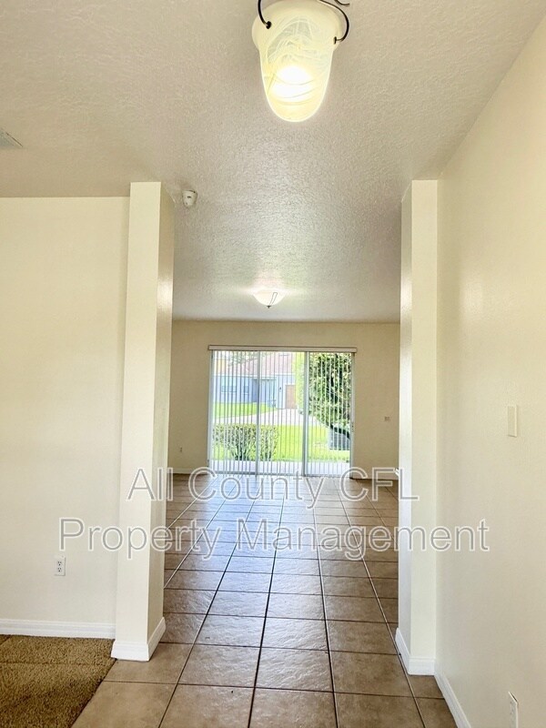 Foto del edificio - 3174 Grasmere View Pkwy N