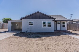 Building Photo - 137 N Magnolia Ave
