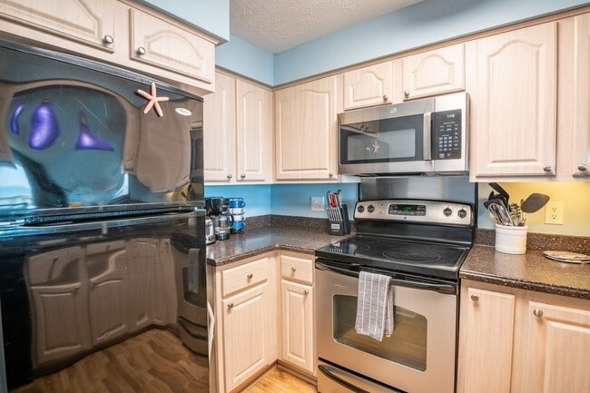 Photo - Ocean Dunes 2107 @  2107 Surfrider Ct. Apartment