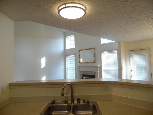 Building Photo - 380 Masterson Station Dr