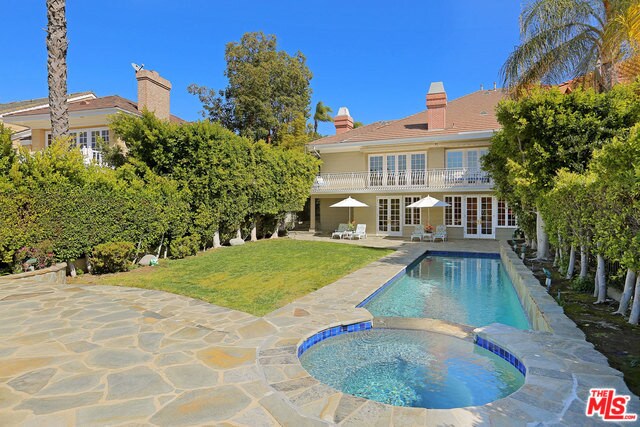 Foto principal - 2107 Stoney Hill Rd