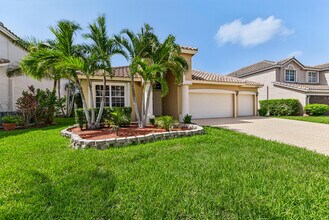 Building Photo - 12325 Cascades Pointe Dr