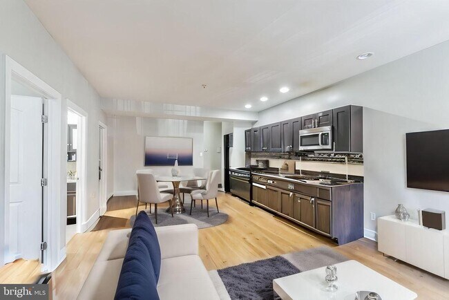 Foto del edificio - 331 N 40th St