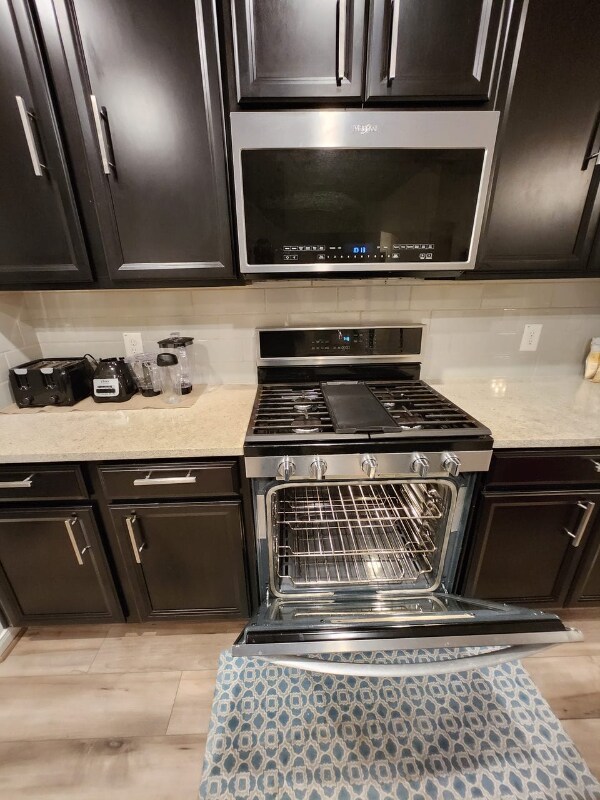 Foto del edificio - 3314 Dry Creek Dr