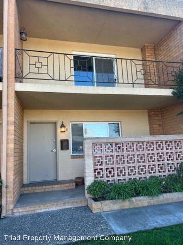 Primary Photo - 2 br, 1.5 bath House - 769 Archer Street #8