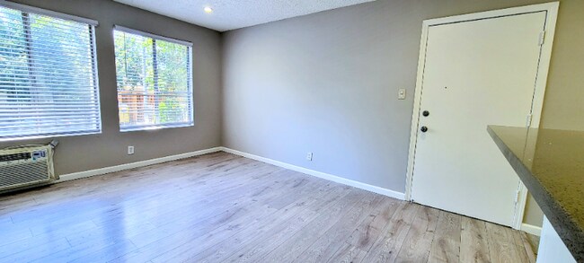 Foto del edificio - 1818 N New Hampshire Ave