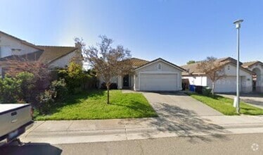 Building Photo - 9128 Devon Crest Way