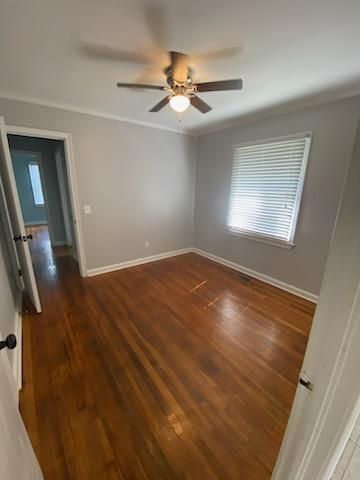 Foto del edificio - 122 Shamrock Ave