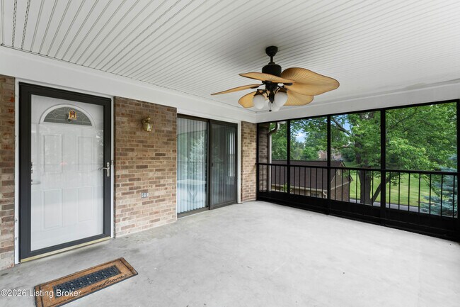 Foto del edificio - 10331 Shelbyville Rd