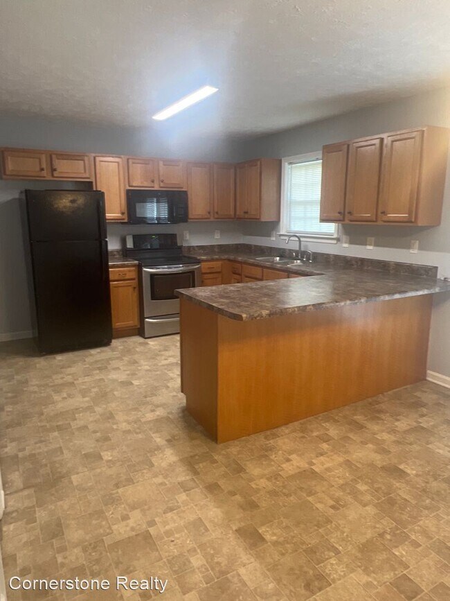 Building Photo - 3 br, 2 bath House - 1004 Pusher Place