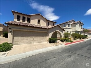 Building Photo - 3945 Bayamon St