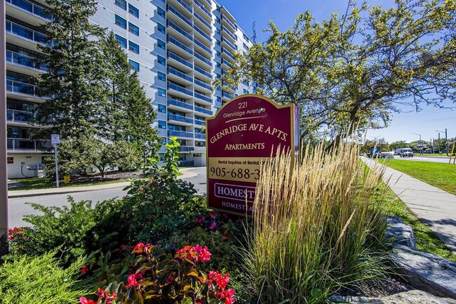 Building Photo - Glenridge Avenue Apartments