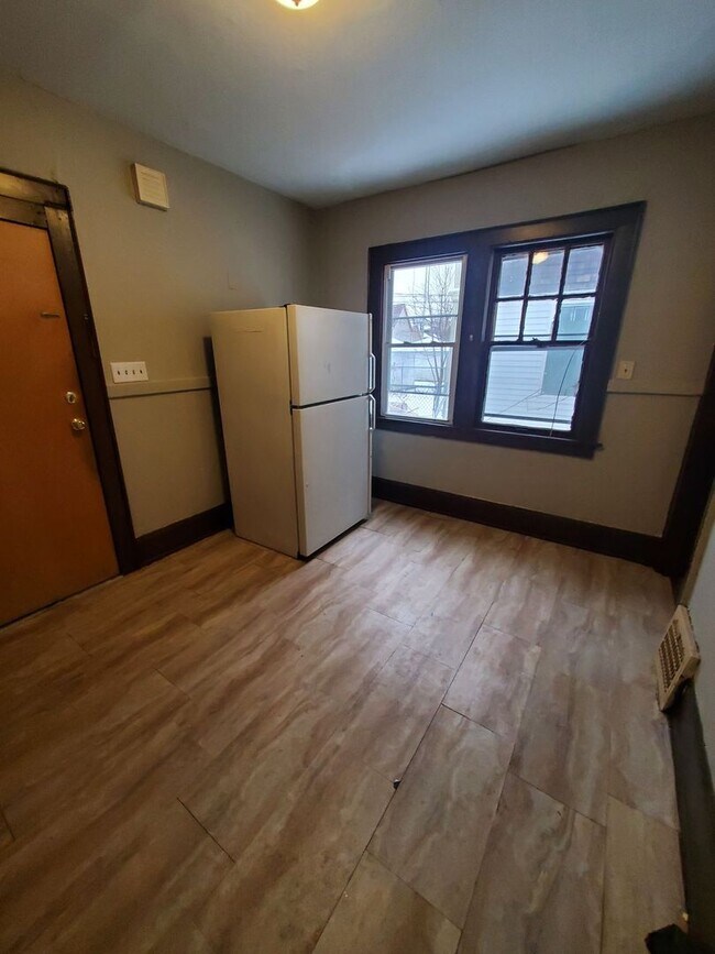 Foto del edificio - 2544-2546 N 40th St. (Duplex)
