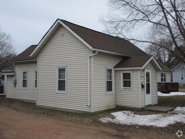 Building Photo - 1101 Rogers St