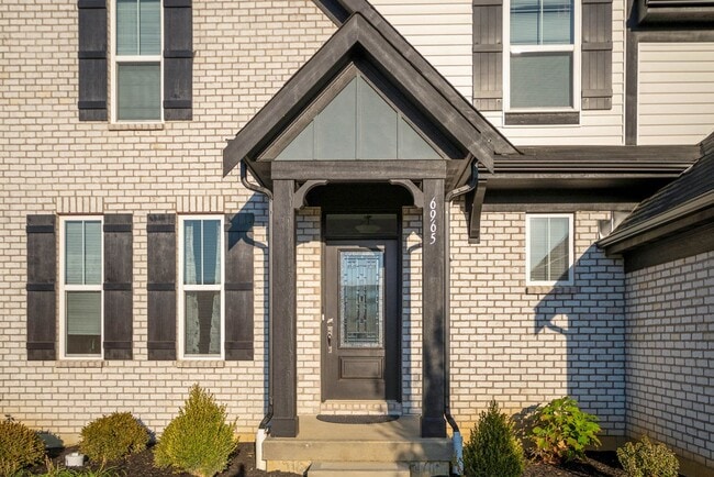 Fully Furnished Executive Corporate Rental - Fully Furnished Executive Corporate Rental House