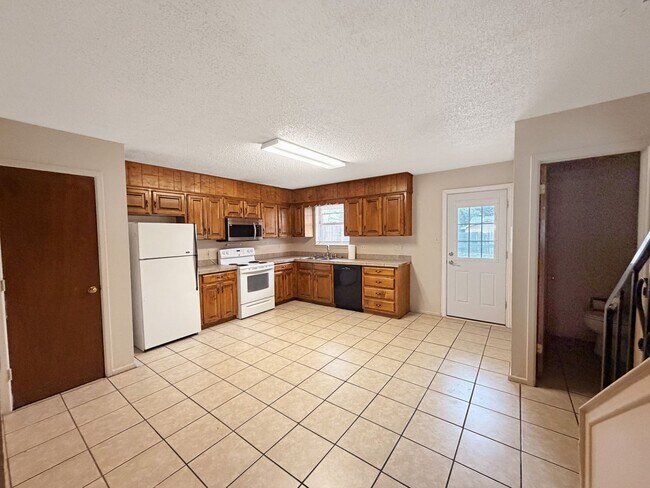 Foto del edificio - 419 W Kiowa Ave