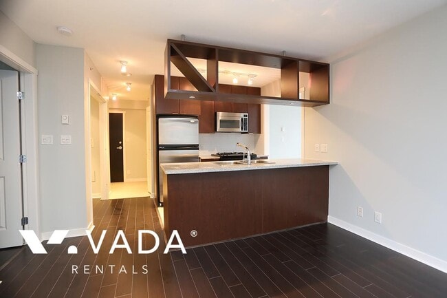 Building Photo - Miro 1 BR APT Rental 302-1001 Richards St Vancouver: VADA