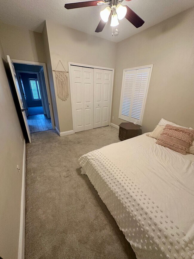 Foto del edificio - 17811 Olive Oak Way